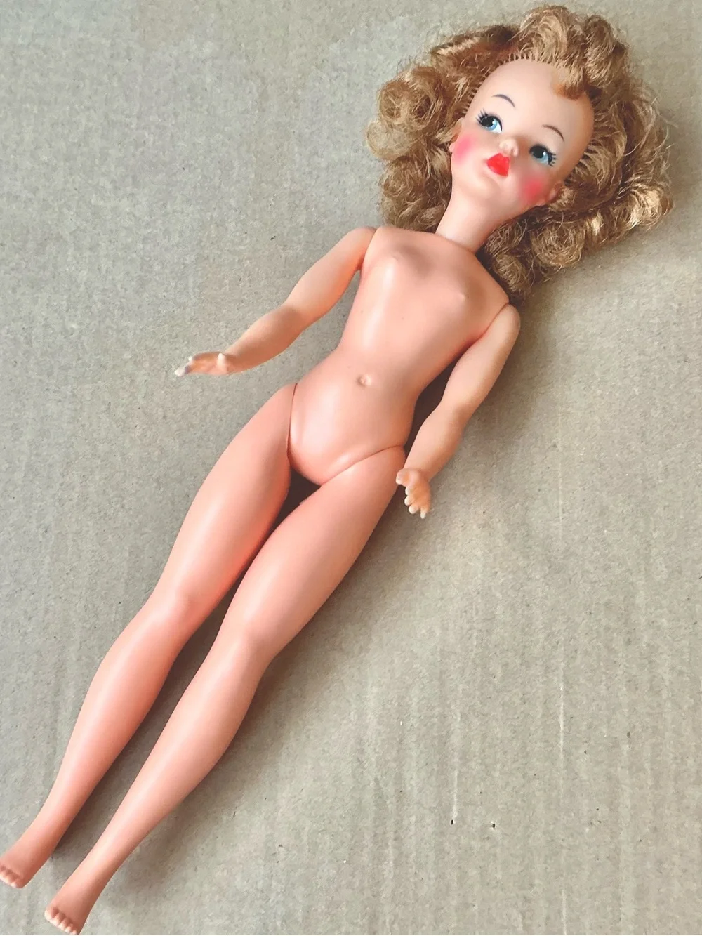 Ideal Tammy doll 1963 in original outfit with high color face HTF